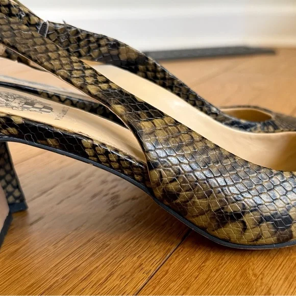 Vince Camuto Hamden Snake Print Leather Slingback Pumps Size 8 EUC - Picture 11 of 11